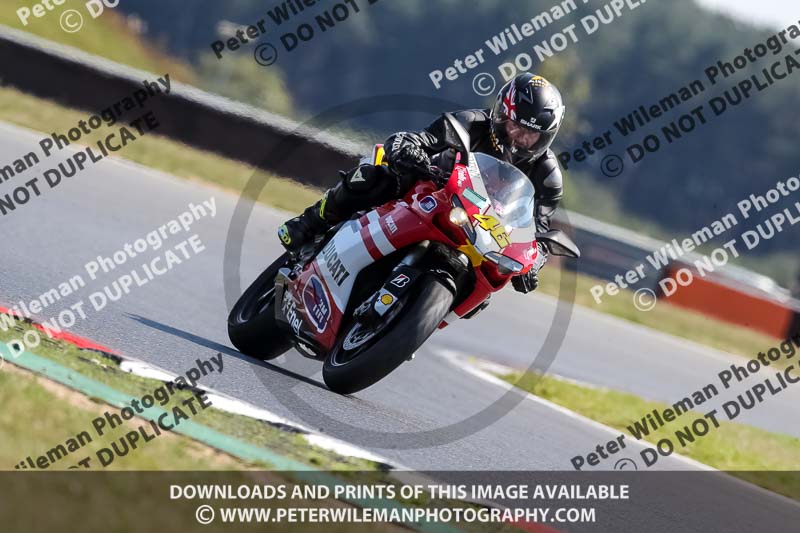 enduro digital images;event digital images;eventdigitalimages;no limits trackdays;peter wileman photography;racing digital images;snetterton;snetterton no limits trackday;snetterton photographs;snetterton trackday photographs;trackday digital images;trackday photos